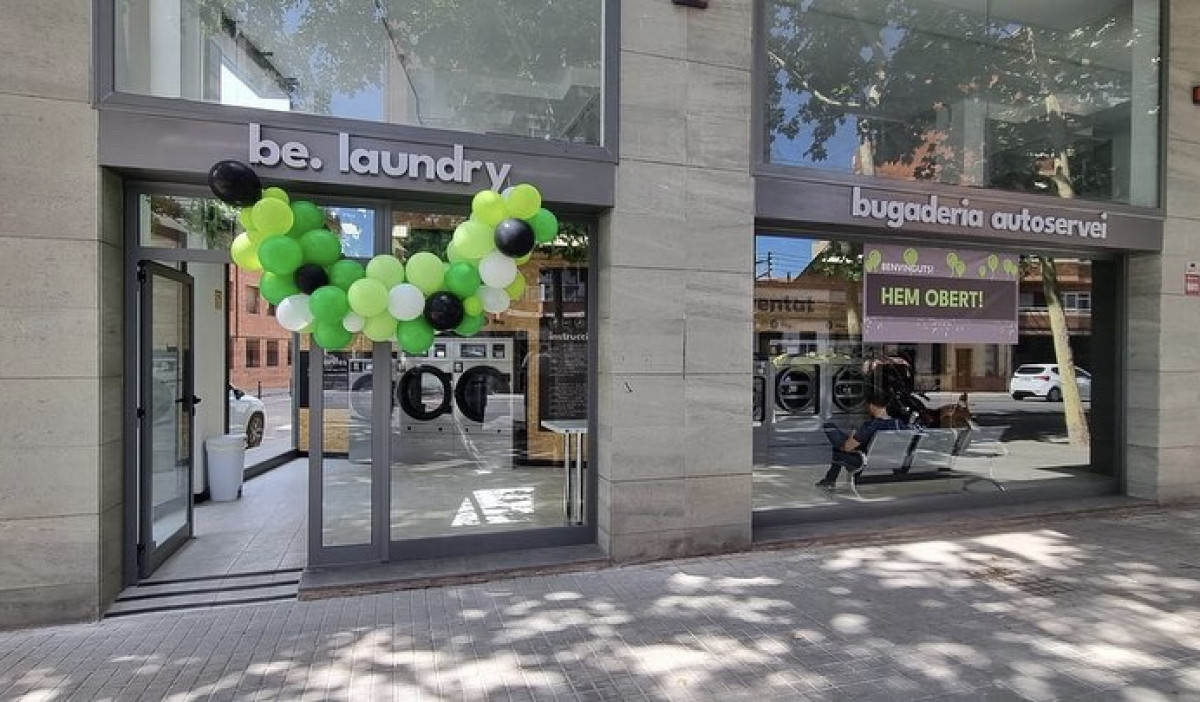 Rotulación de cadena de lavanderías en Cataluña: Sabadell, Barcelona, Sant Gervasi y más